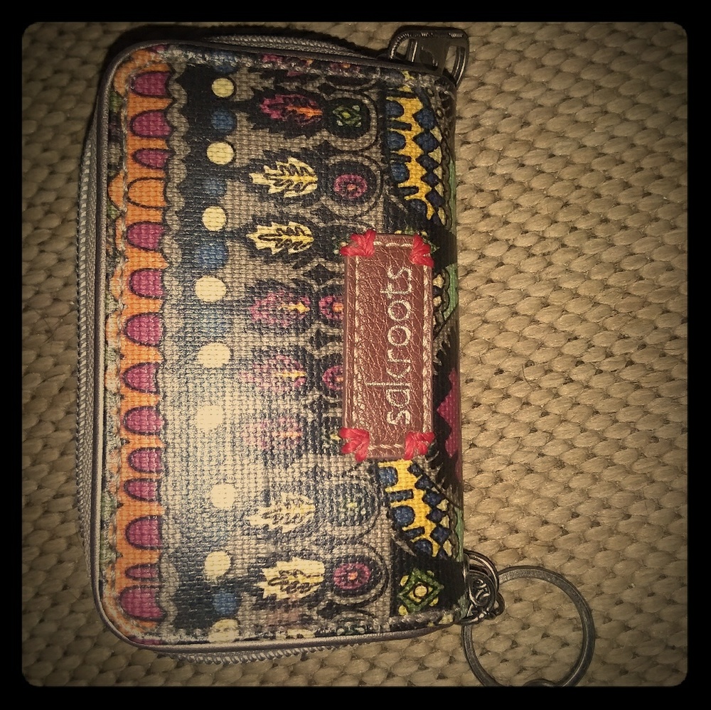 Sakroots ID wallet